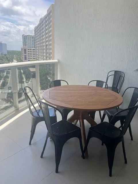 15901 Collins Ave # 604, Sunny Isles Beach, FL 33160 photo 6