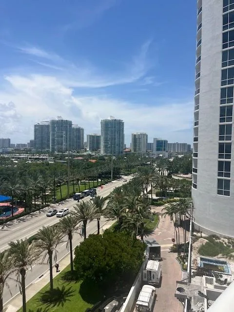 15901 Collins Ave # 604, Sunny Isles Beach, FL 33160 photo 8