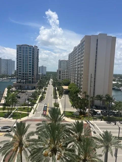 15901 Collins Ave # 604, Sunny Isles Beach, FL 33160 photo 9