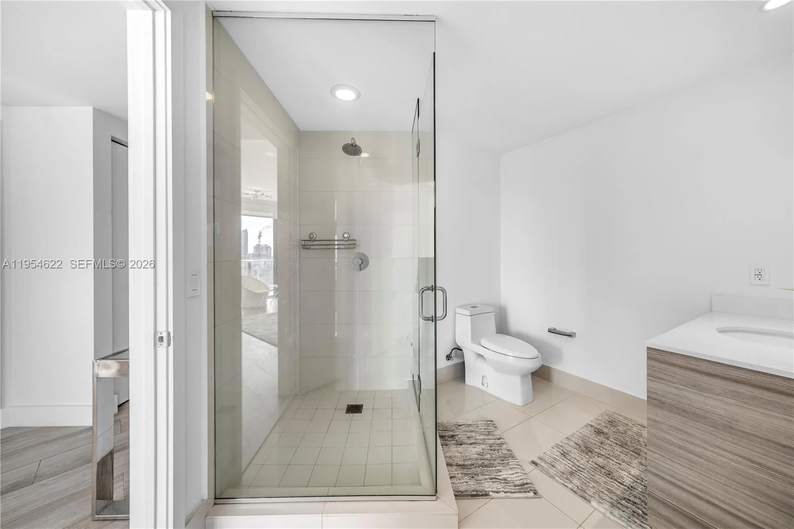 121 NE 34th St # 1704, Miami, FL 33137 photo 13