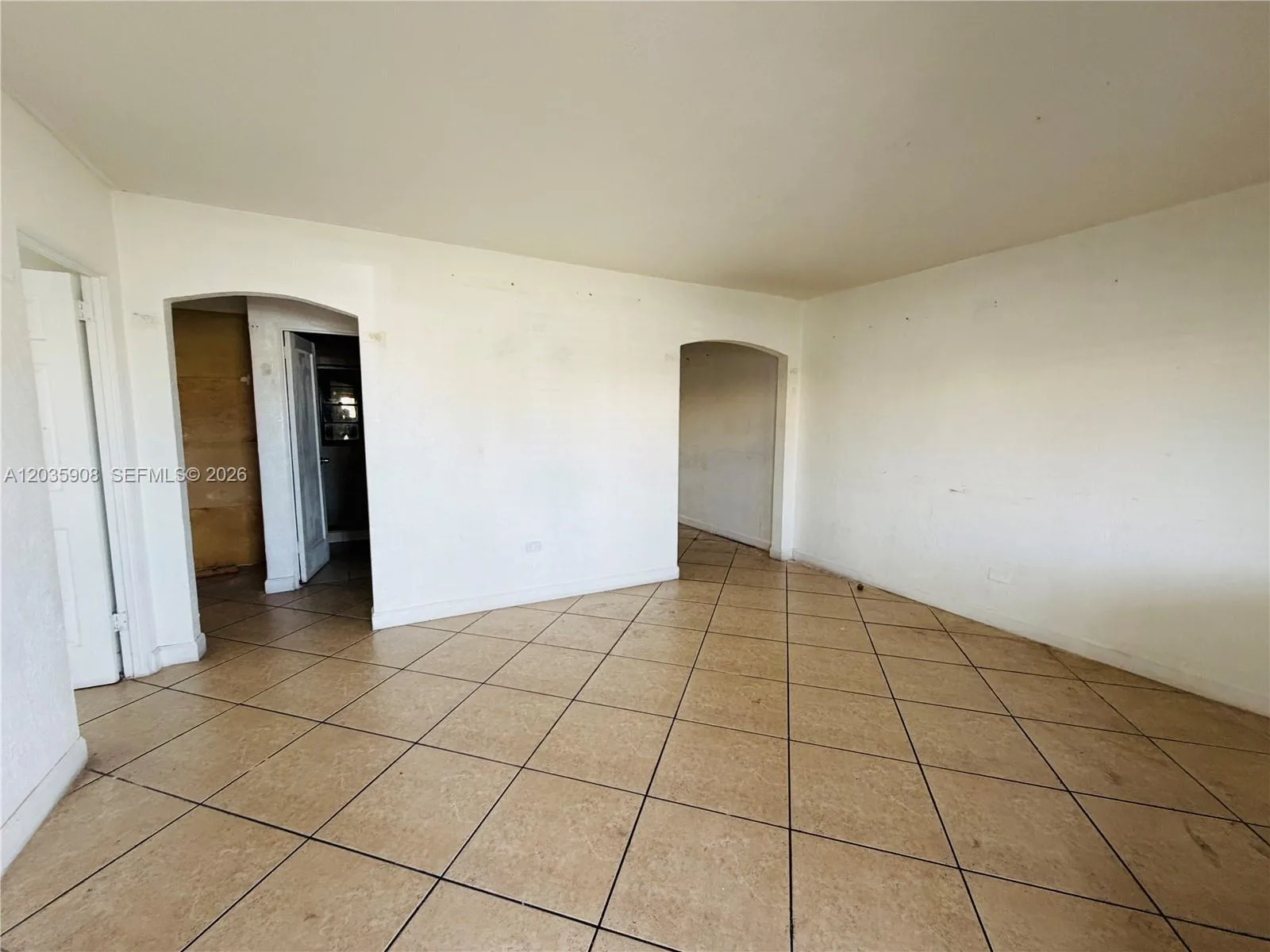 1550 E 10th Ave, Hialeah, FL 33010 photo 4