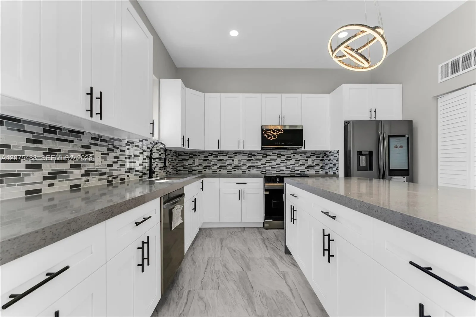 512 NW 23rd Ave, Fort Lauderdale, FL 33311 photo 12