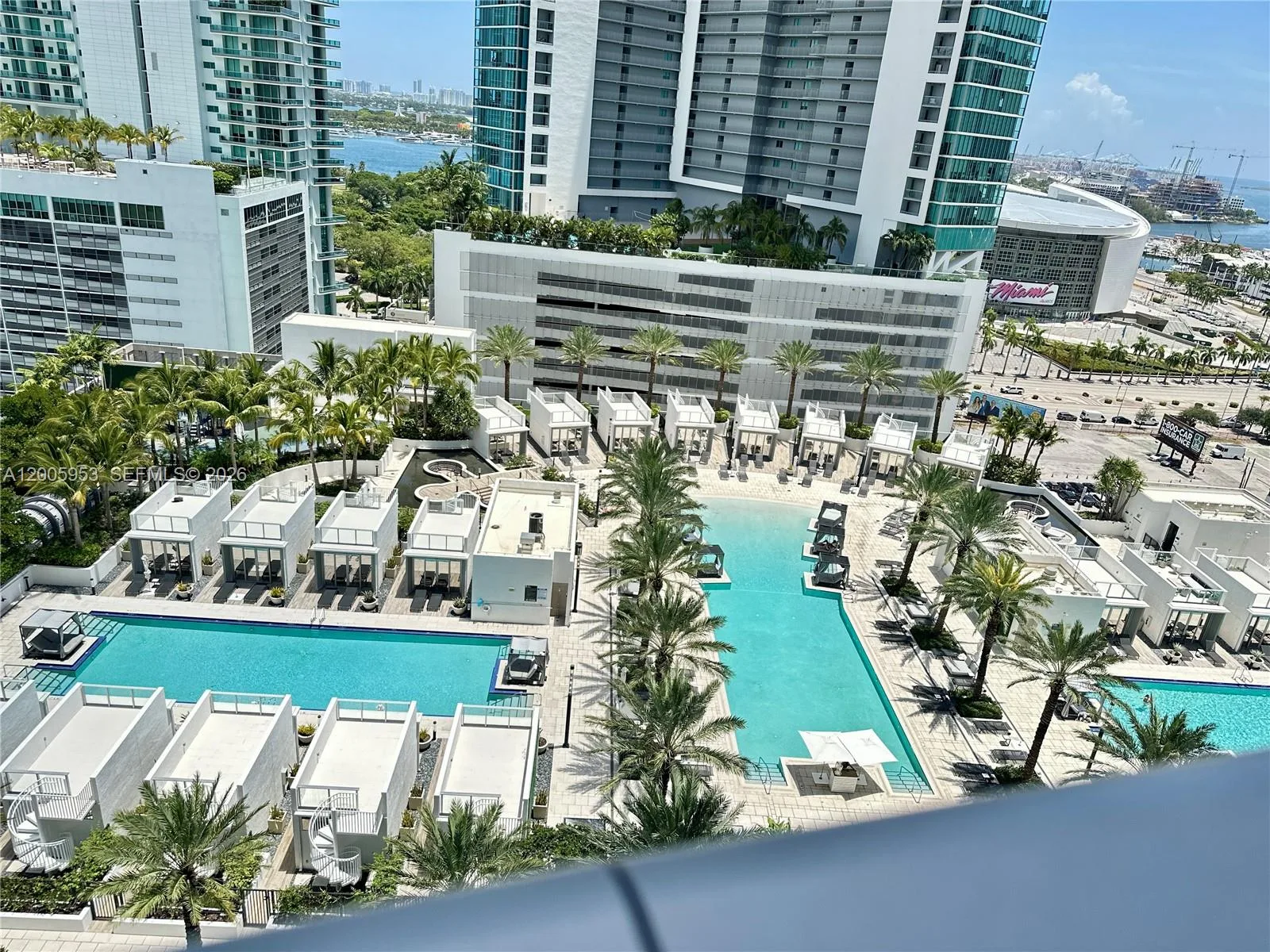 851 NE 1st Ave # 4404, Miami, FL 33132 photo 13