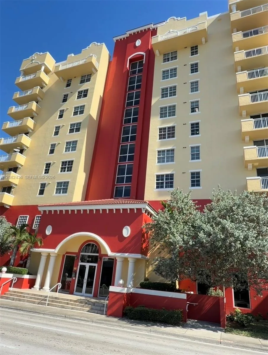 215 SW 42nd Ave # 803, Miami, FL 33134