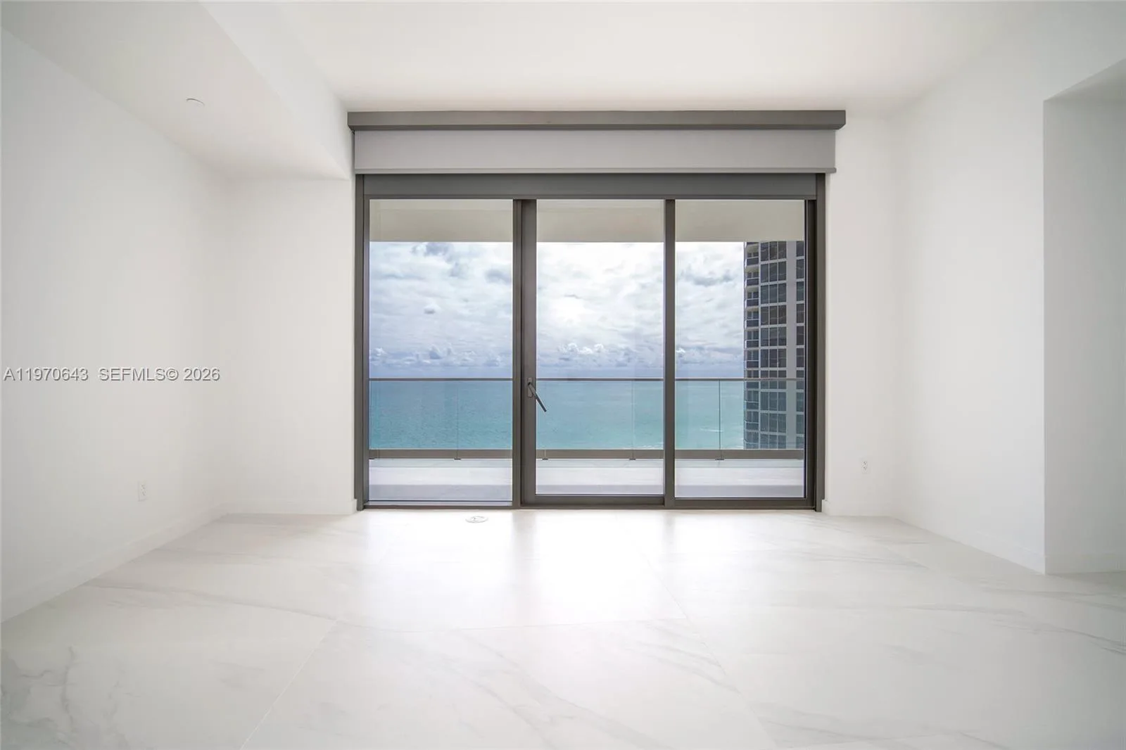 18975 Collins Ave # 1604, Sunny Isles Beach, FL 33160 photo 12