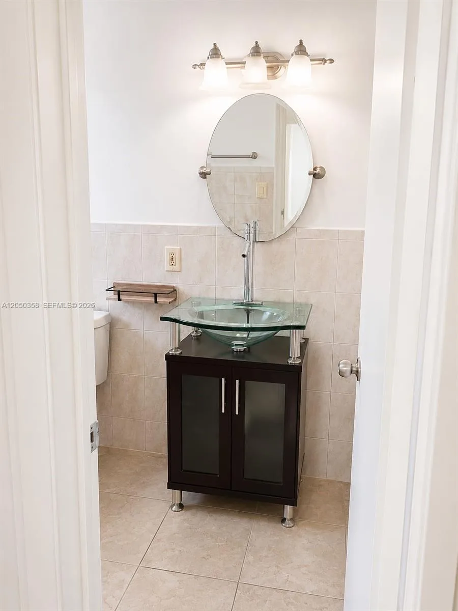 6345 W 16th Ave, Hialeah, FL 33012 photo 5