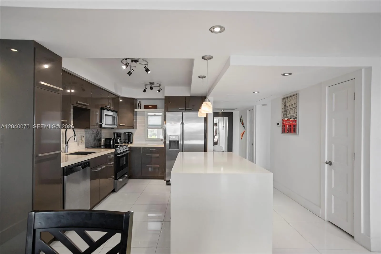 3050 N Palm Aire Dr # 710, Pompano Beach, FL 33069 photo 5