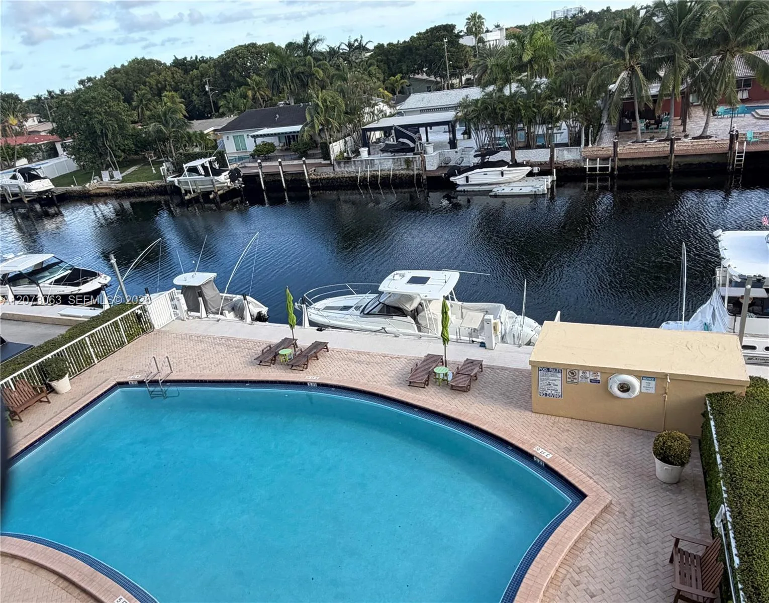 2000 NE 135th St # 405, North Miami, FL 33181