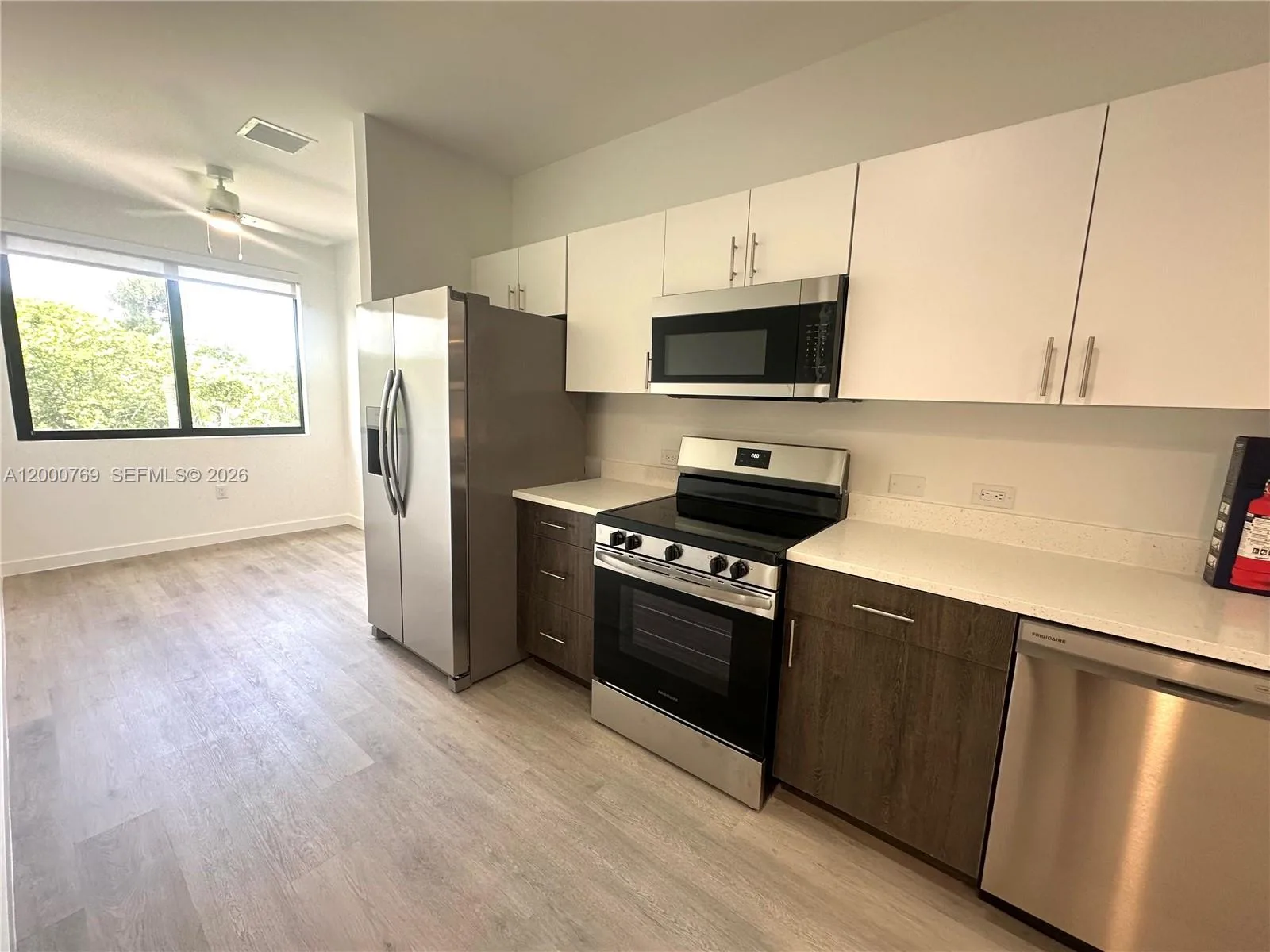 20 NE 19th Ave # 304, Pompano Beach, FL 33060 photo 5