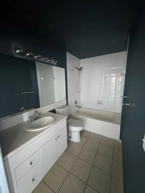 616 Clearwater Park Road # 611, West Palm Beach, FL 33401 photo 8
