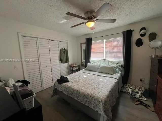 7230 NW 3rd St, Miami, FL 33126 photo 12