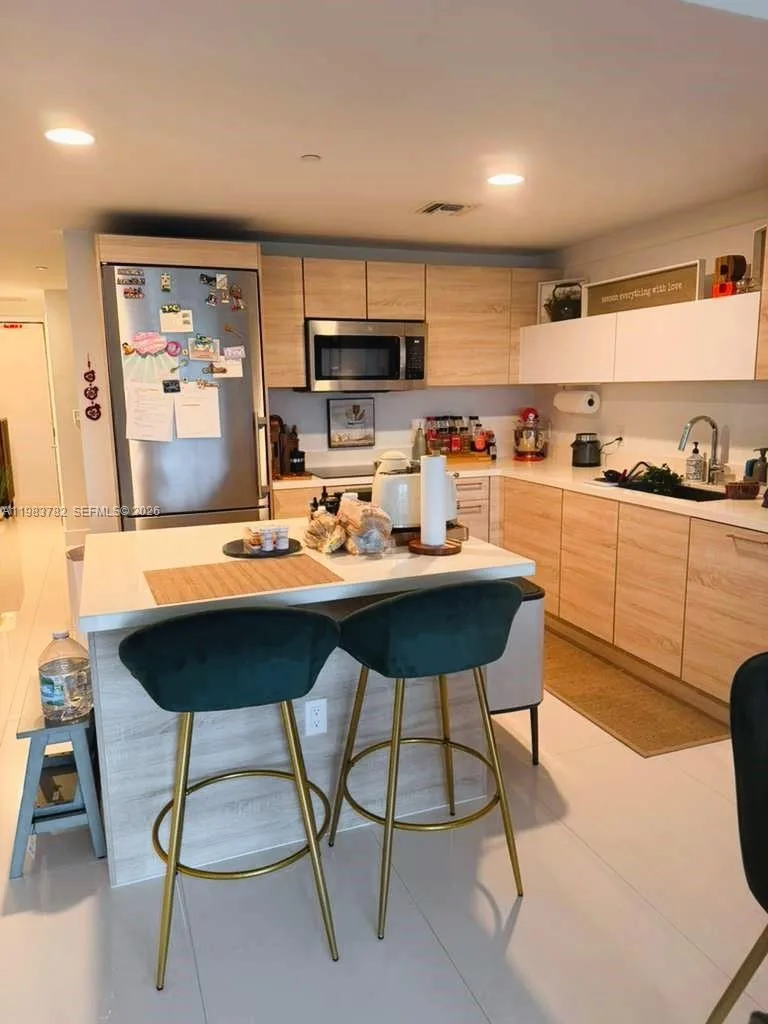 16385 BISCAYNE BLVD # 303, Sunny Isles Beach, FL 33160 photo 9