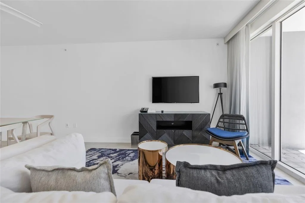 3101 Bayshore Drive # 501, Fort Lauderdale, FL 33304 photo 4