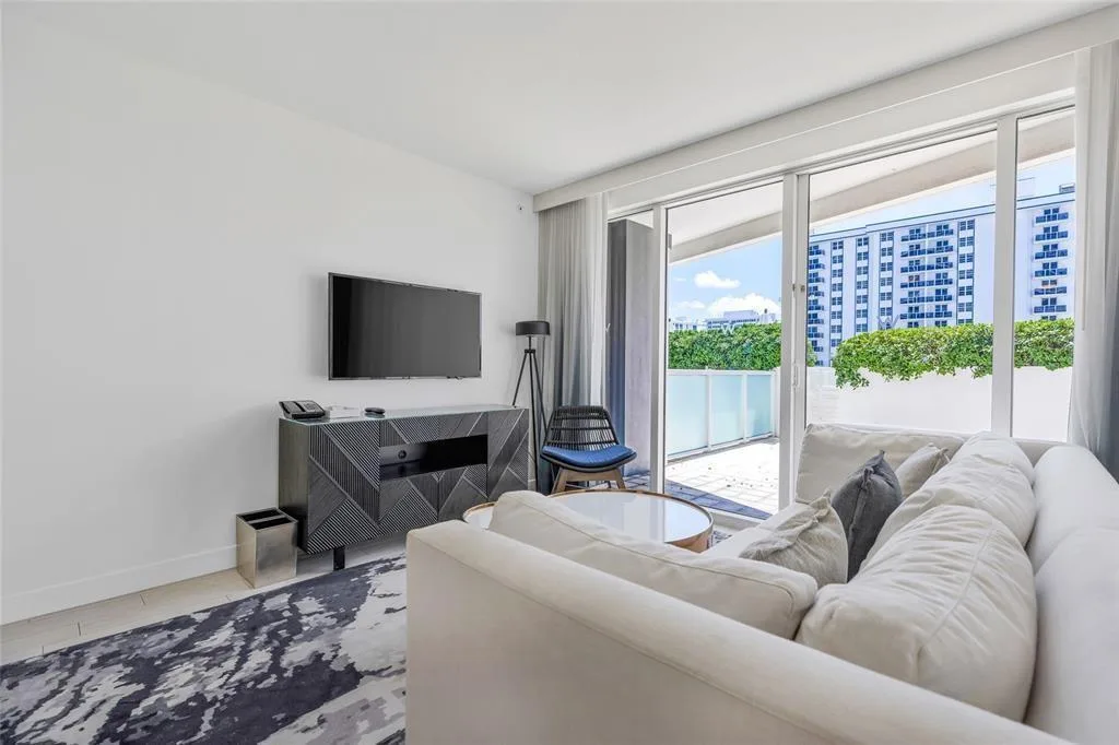 3101 Bayshore Drive # 501, Fort Lauderdale, FL 33304 photo 6