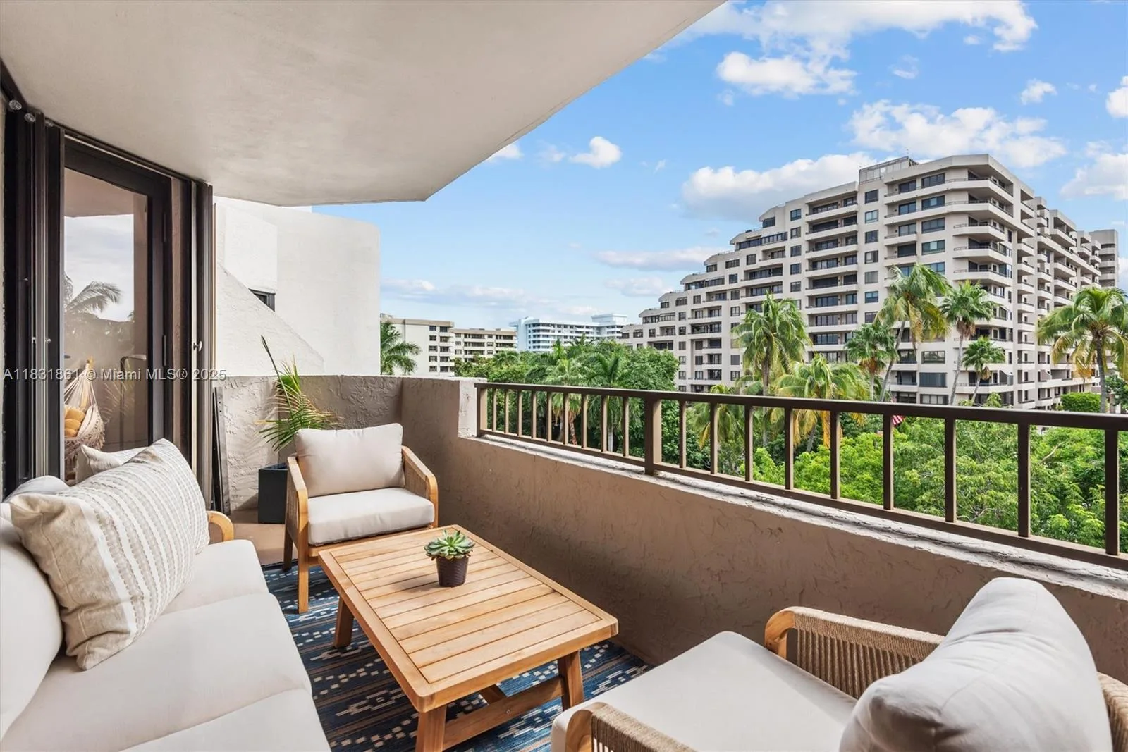 161 Crandon Blvd # 412, Key Biscayne, FL 33149