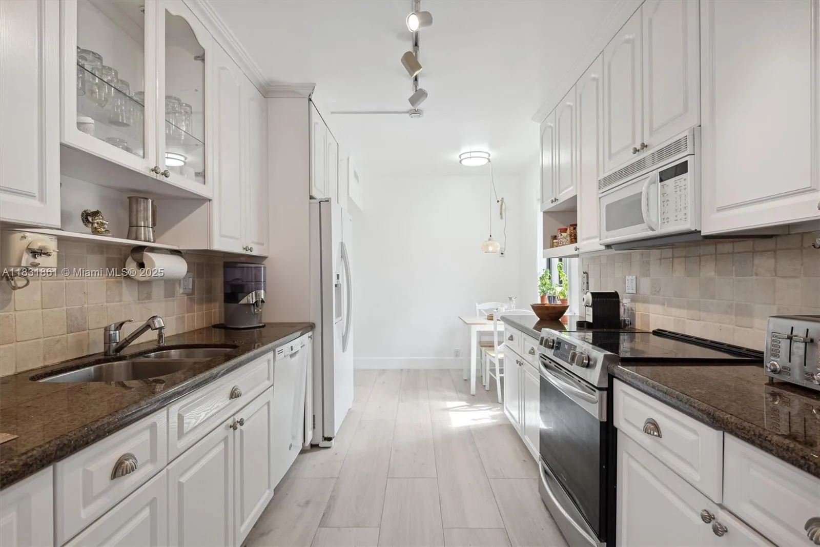 161 Crandon Blvd # 412, Key Biscayne, FL 33149 photo 12