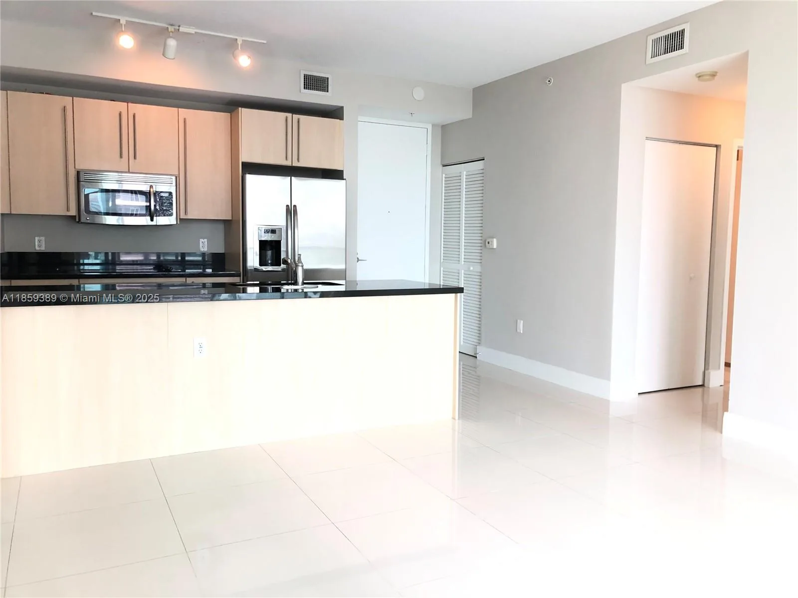 79 SW 12 ST # 1904-S, Miami, FL 33130 photo 5