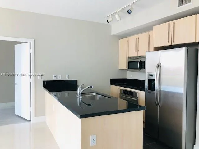 79 SW 12 ST # 1904-S, Miami, FL 33130 photo 6