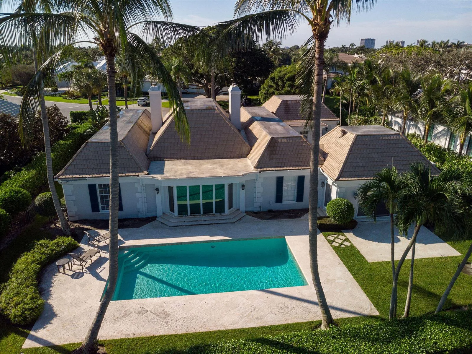 971 LAKE HOUSE Drive, North Palm Beach, FL 33408 photo 2
