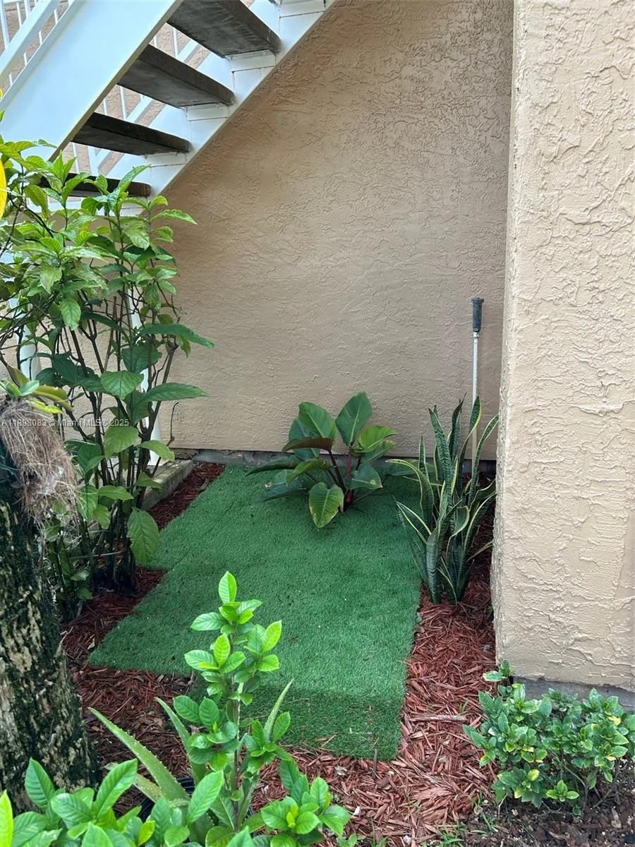 15581 SW 104th Ter # 214, Miami, FL 33196 photo 2