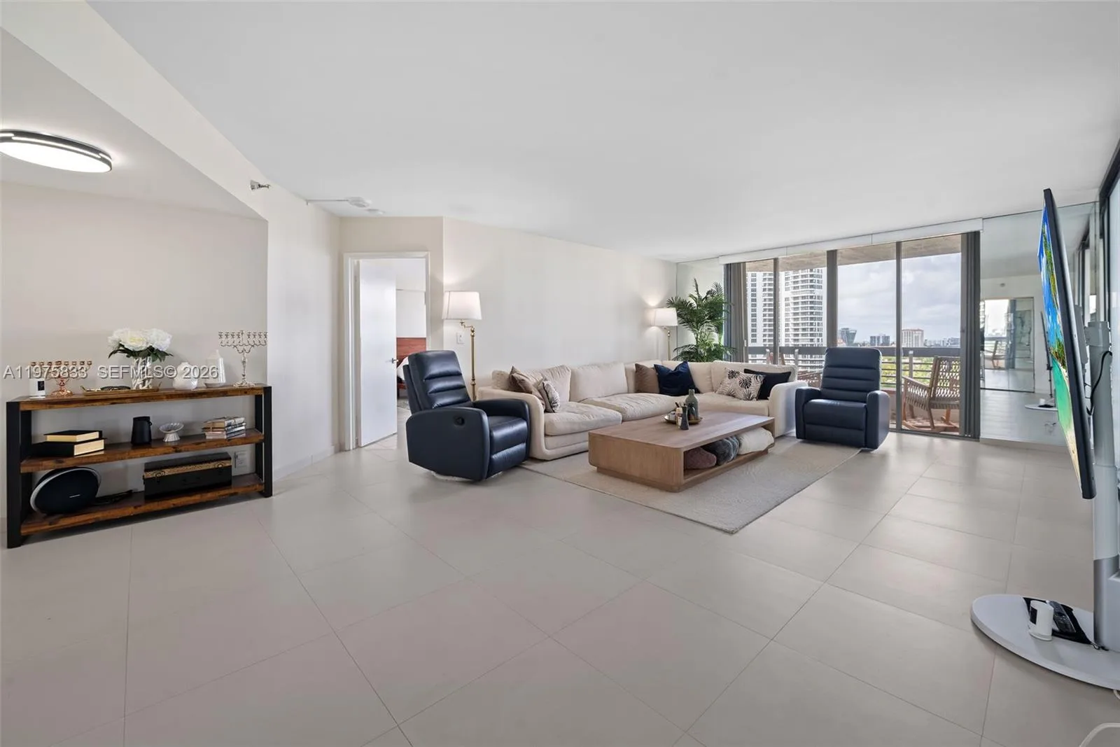 19101 NE 36th Ct # 1407, Aventura, FL 33180 photo 6