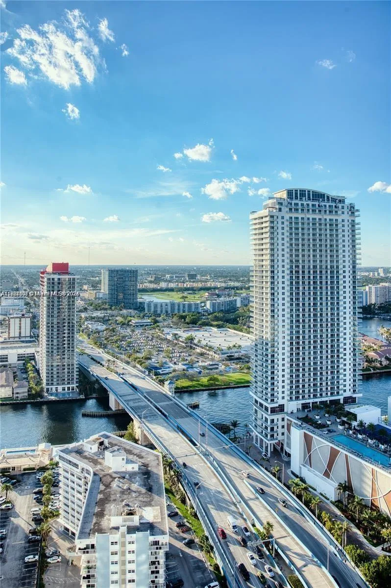 1800 S Ocean Dr # 3708, Hallandale Beach, FL 33009