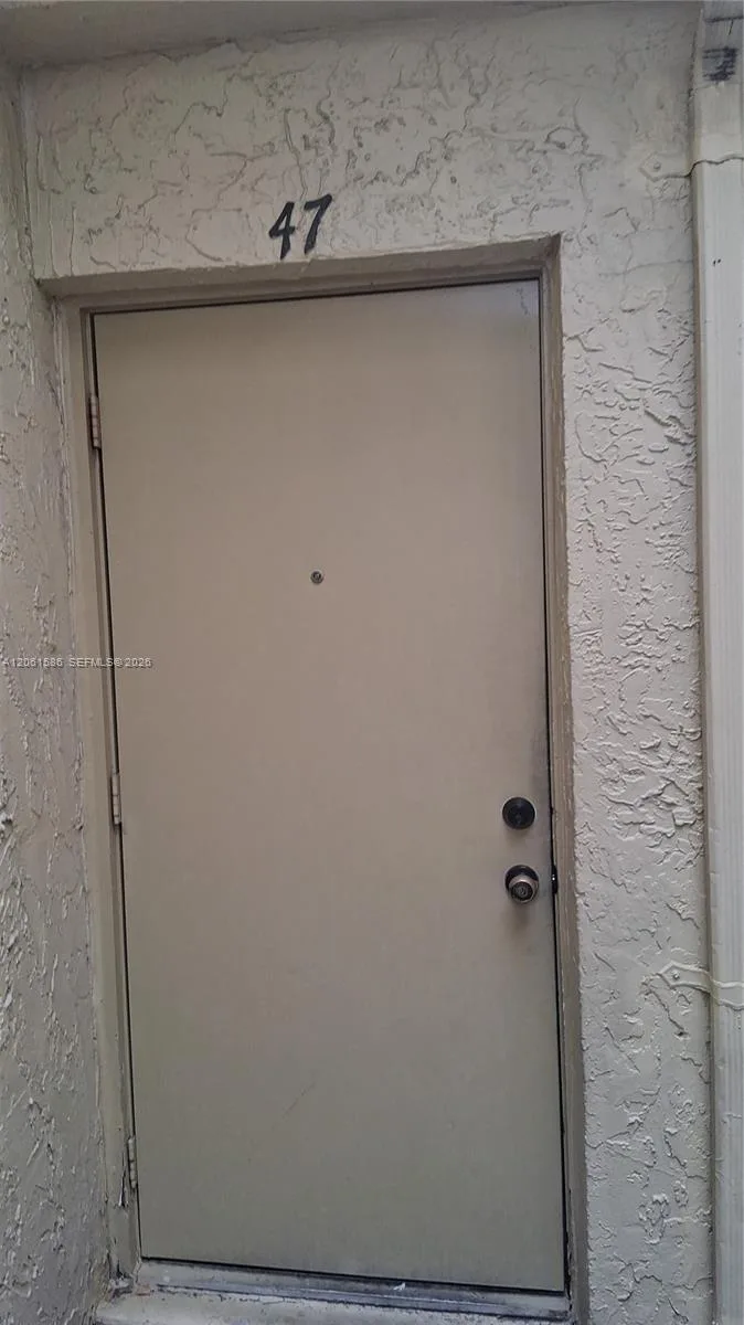 8401 W Sample Rd # 47, Coral Springs, FL 33065