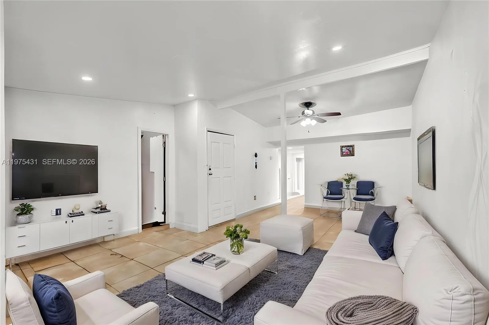 11809 NE 1st Ave, Miami, FL 33161 photo 2