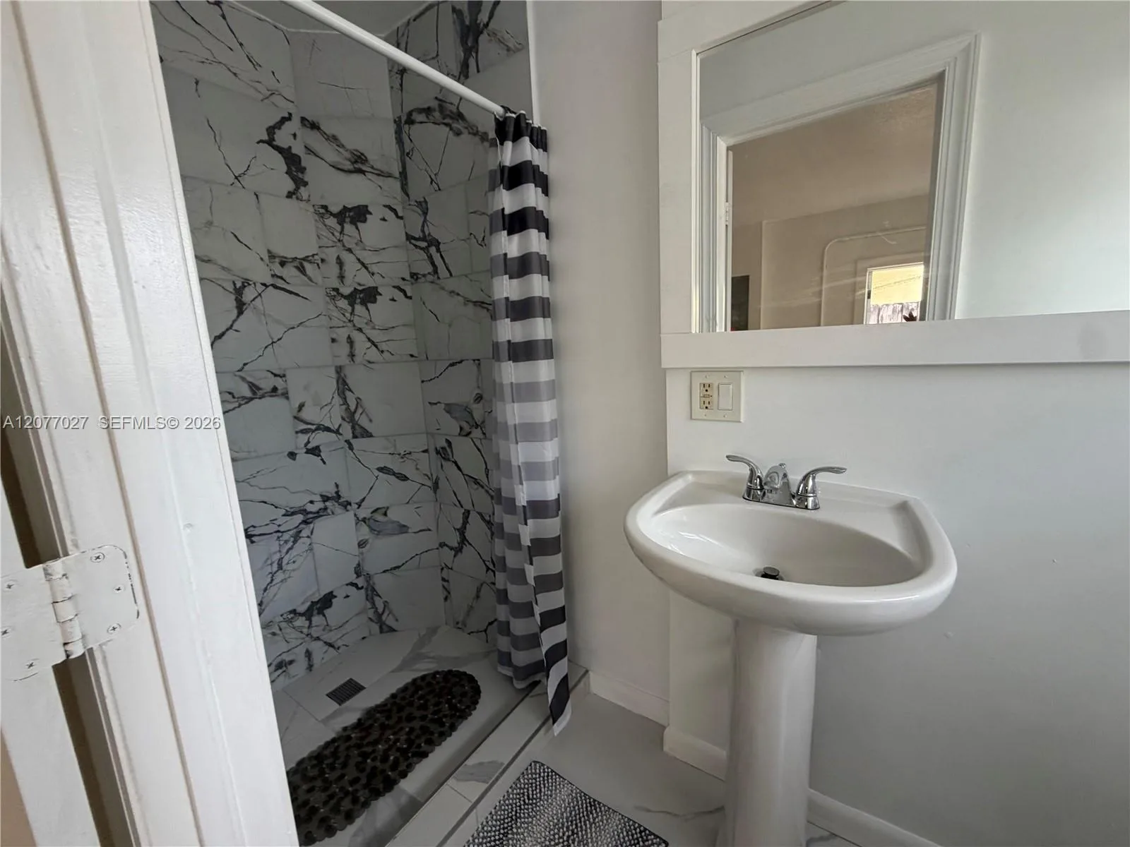 16467 SW 50th Ter # efficiencyci, Miami, FL 33185 photo 8
