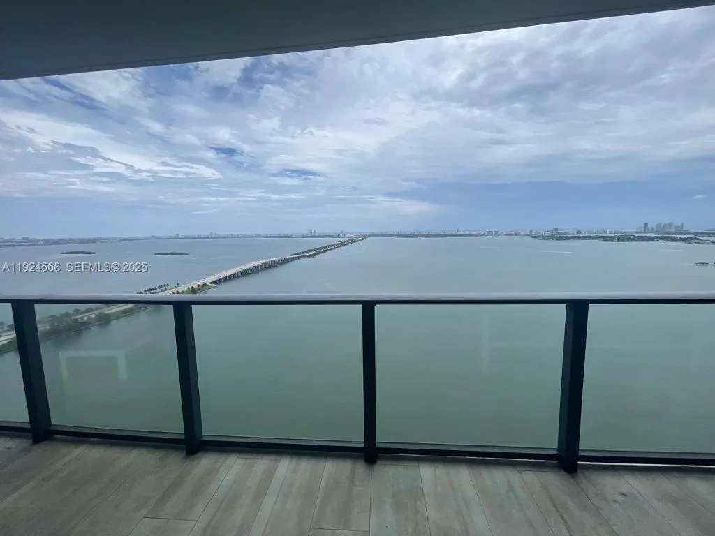 3131 NE 7th Ave # 3802, Miami, FL 33137