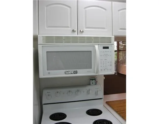 2400 NE 10th Street NE # 305, Pompano Beach, FL 33062
