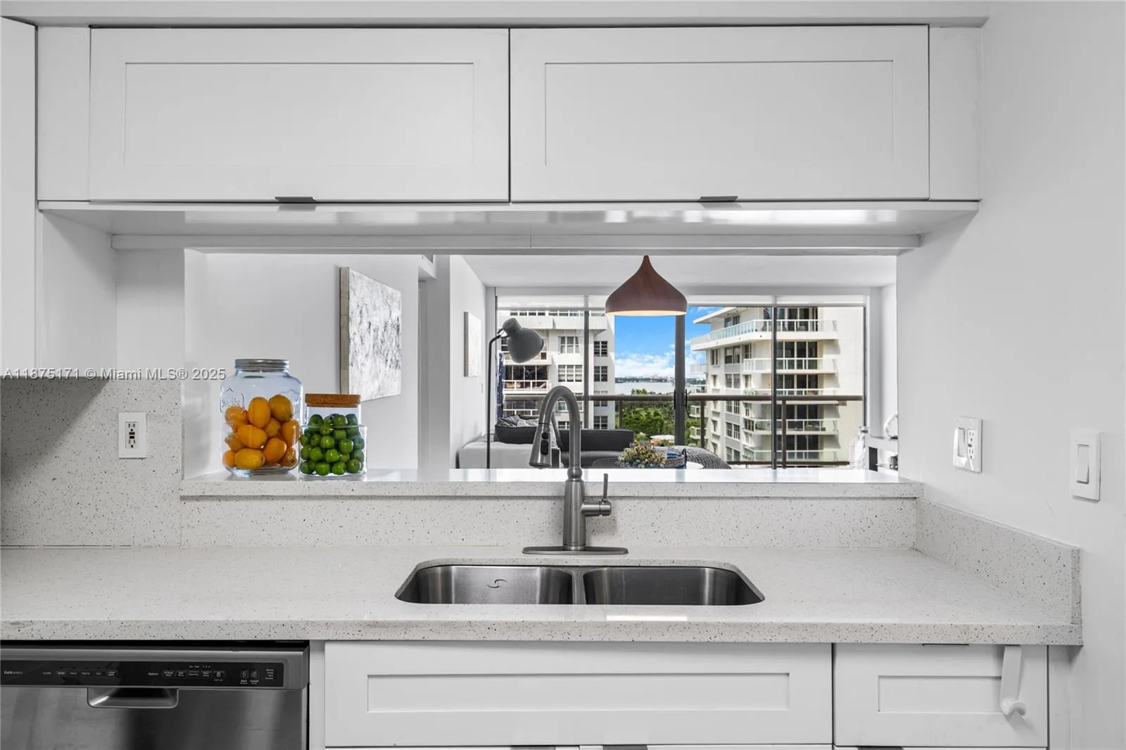 5757 Collins Ave # 1602, Miami Beach, FL 33140 photo 4