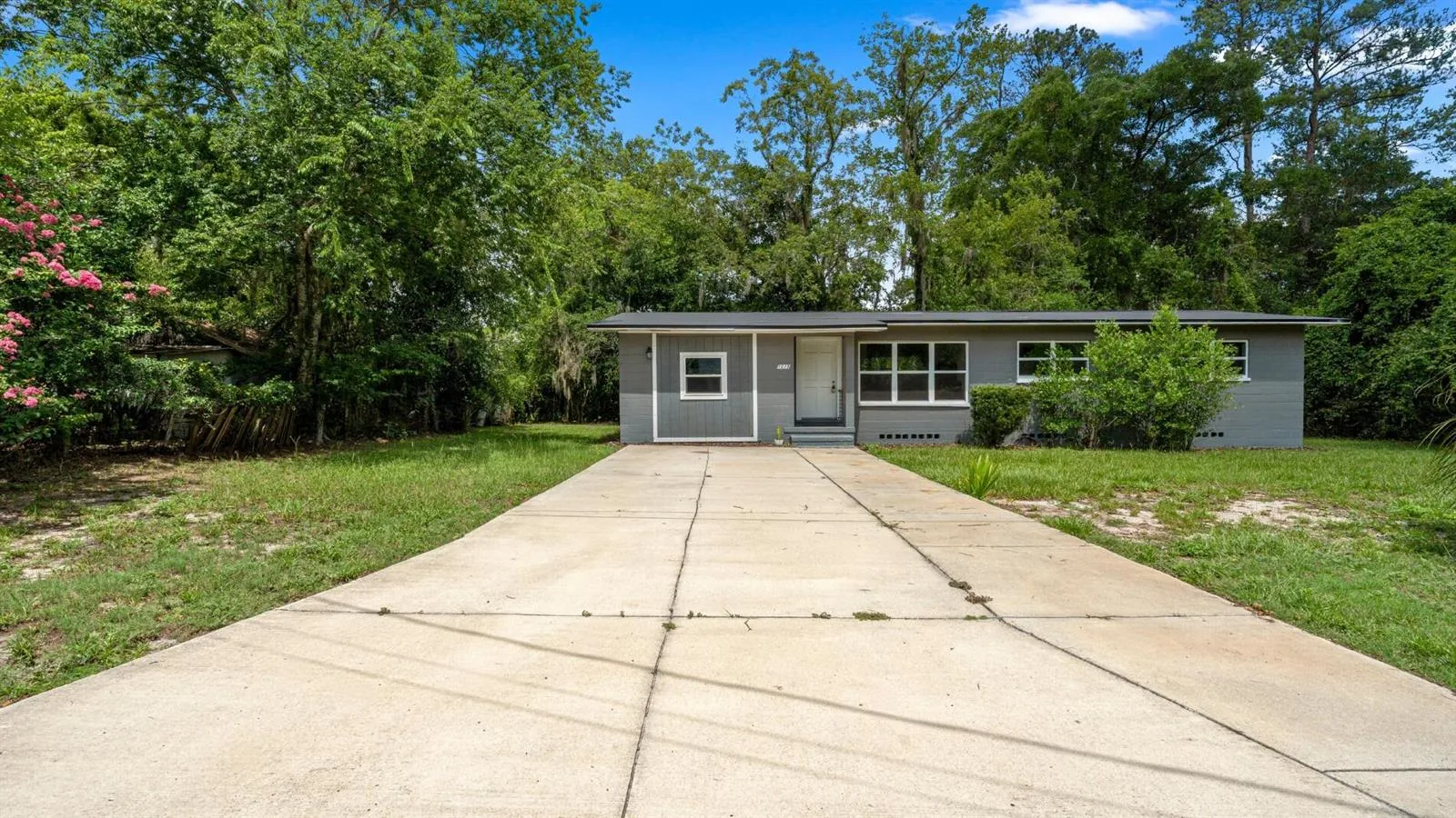 1015 SE 10th Terrace, Gainesville, FL 32601 photo 2
