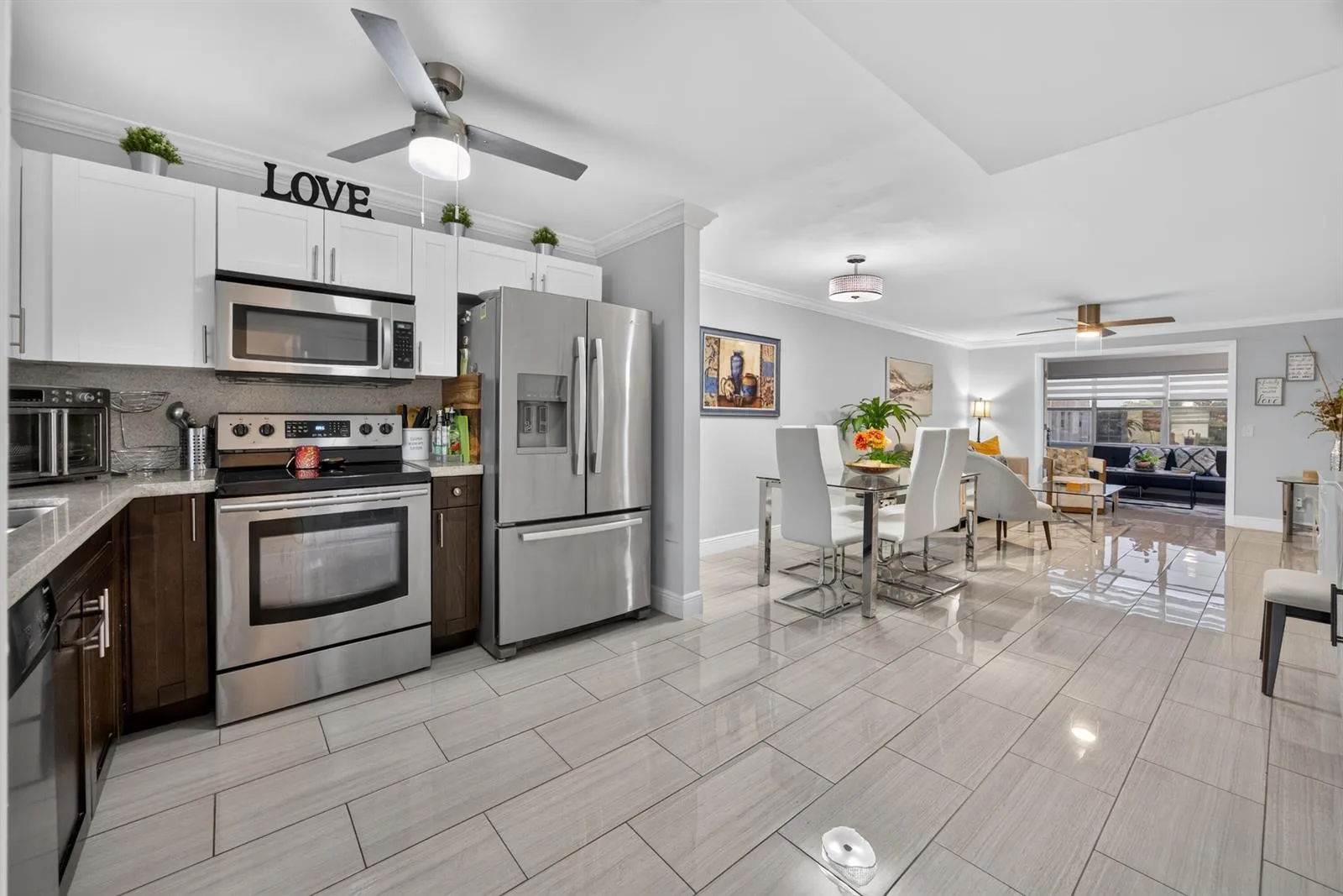 9881 Sunrise Lakes Boulevard # 308, Sunrise, FL 33322