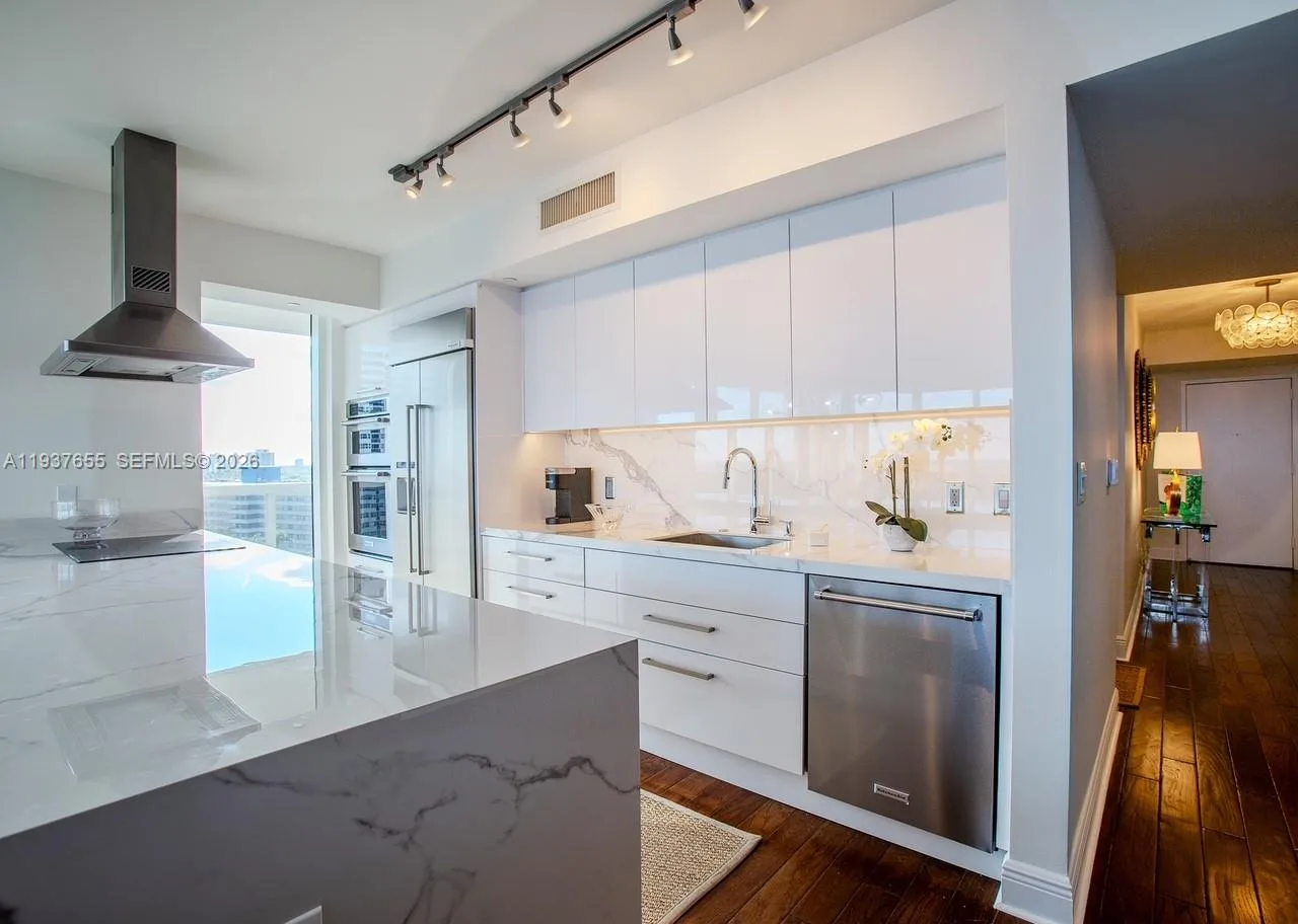 1850 S Ocean Dr # 1004, Hallandale Beach, FL 33009 photo 9