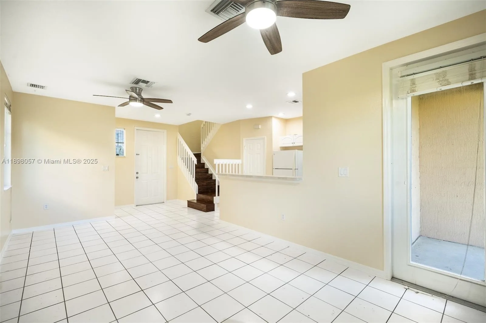 6051 SW 19th Pl, North Lauderdale, FL 33068 photo 10