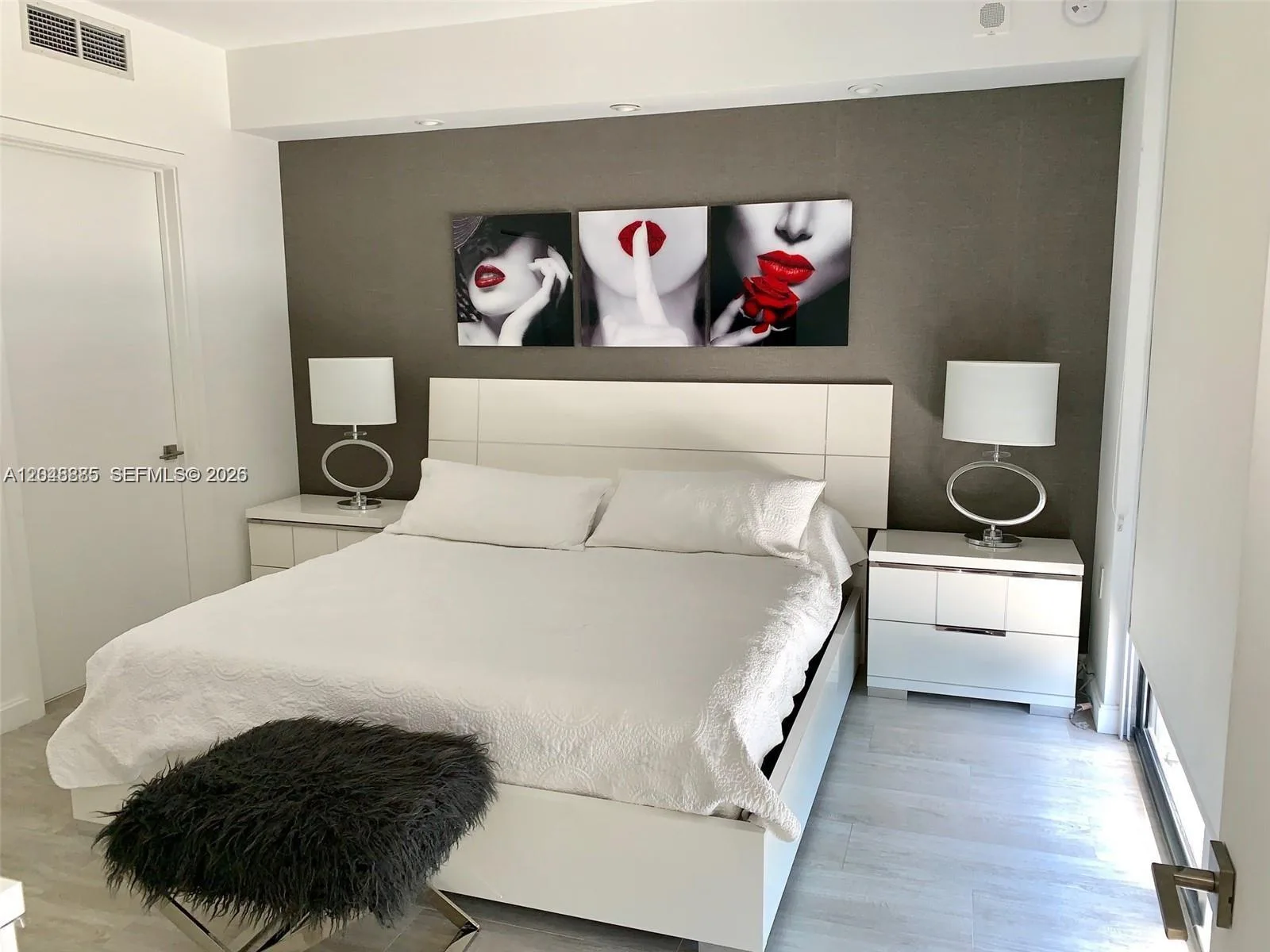 55 SW 9th St # 2706, Miami, FL 33130 photo 6