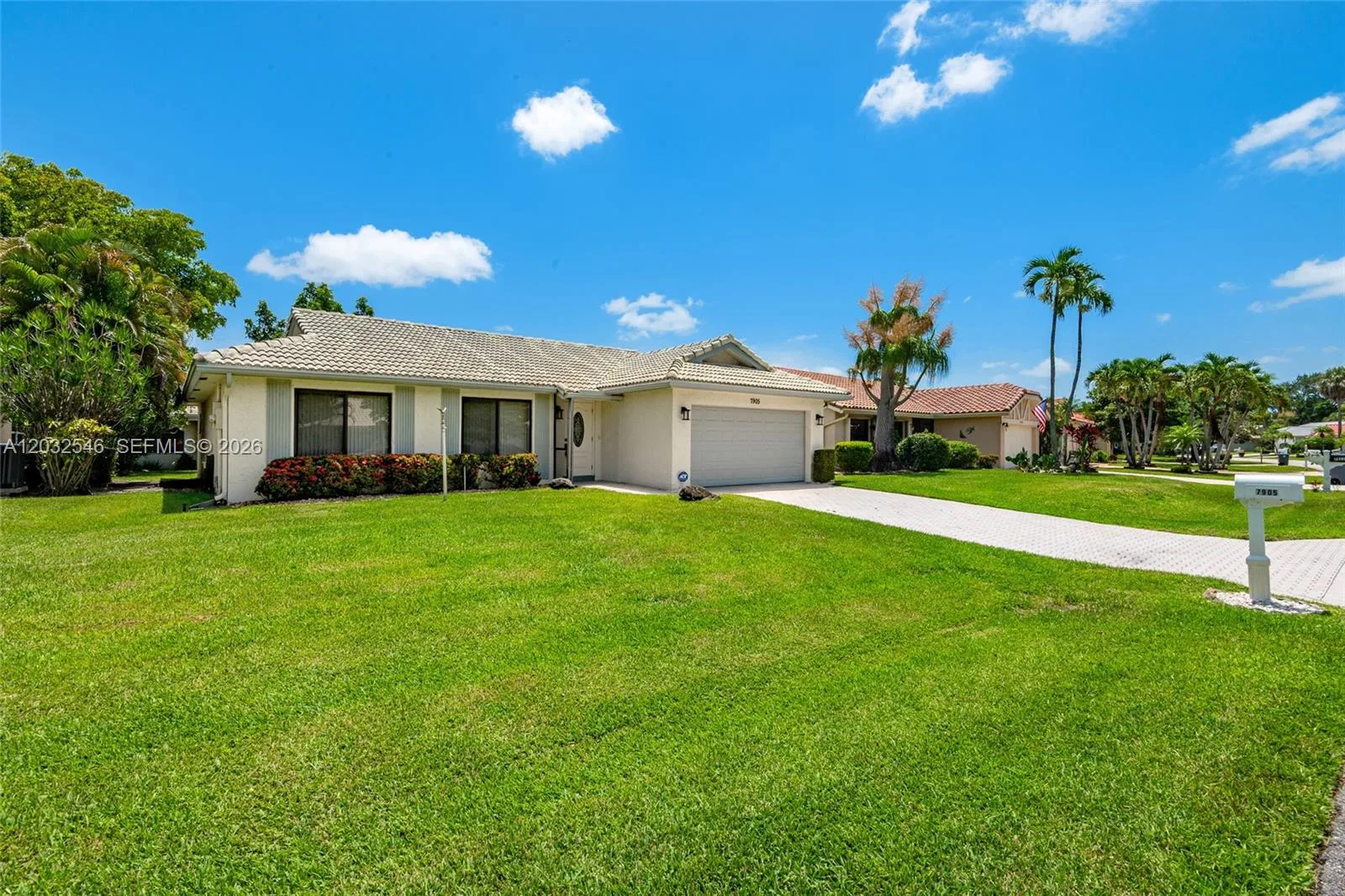 7905 Cloverfield Cir, Boca Raton, FL 33433 photo 2