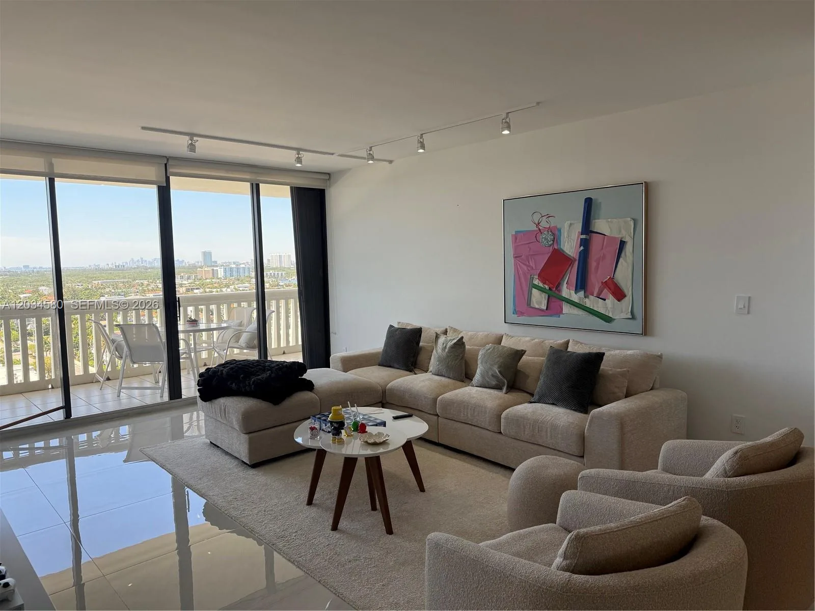 2000 Island Blvd # 1603, Aventura, FL 33160