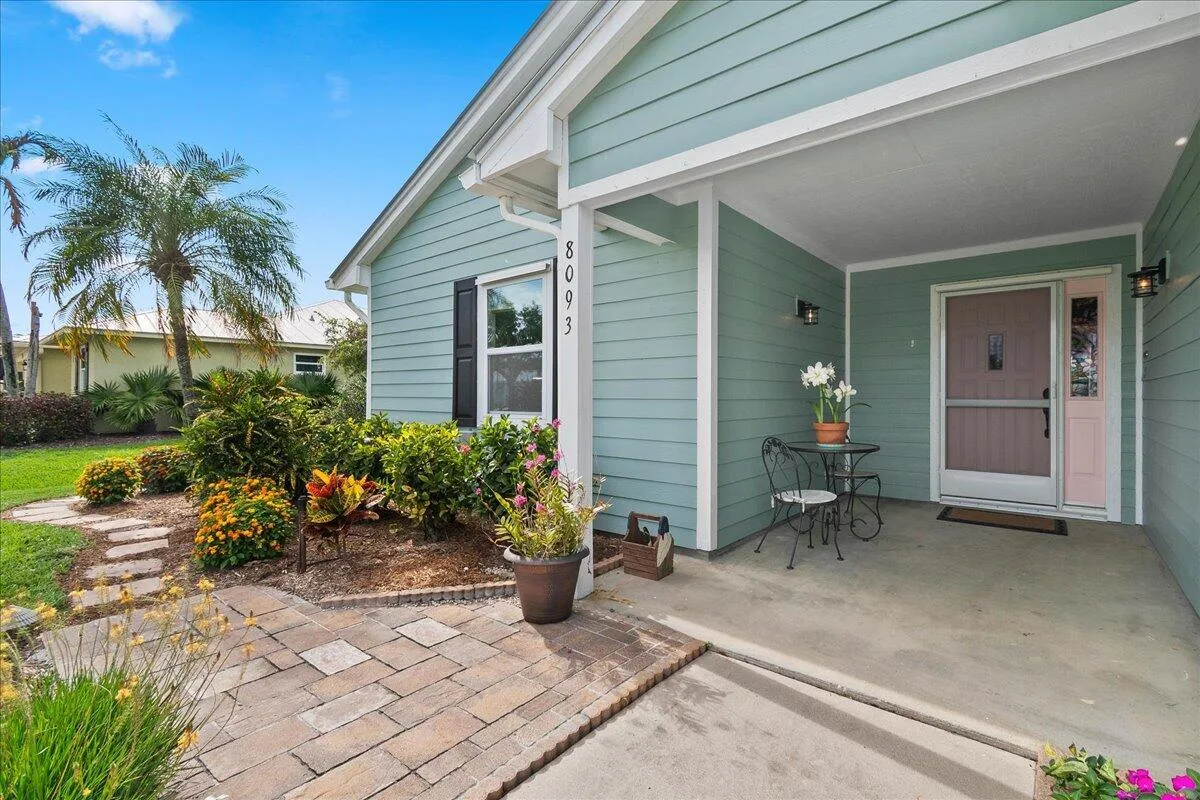 8093 SE Carlton Street, Hobe Sound, FL 33455 photo 2