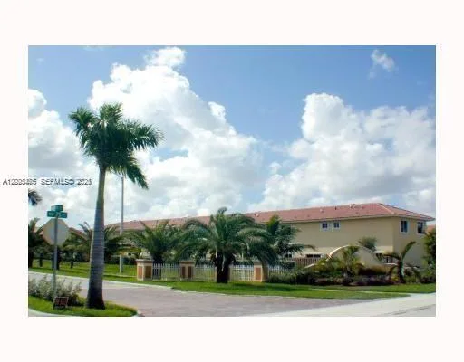 7477 NW 181, Hialeah, FL 33015