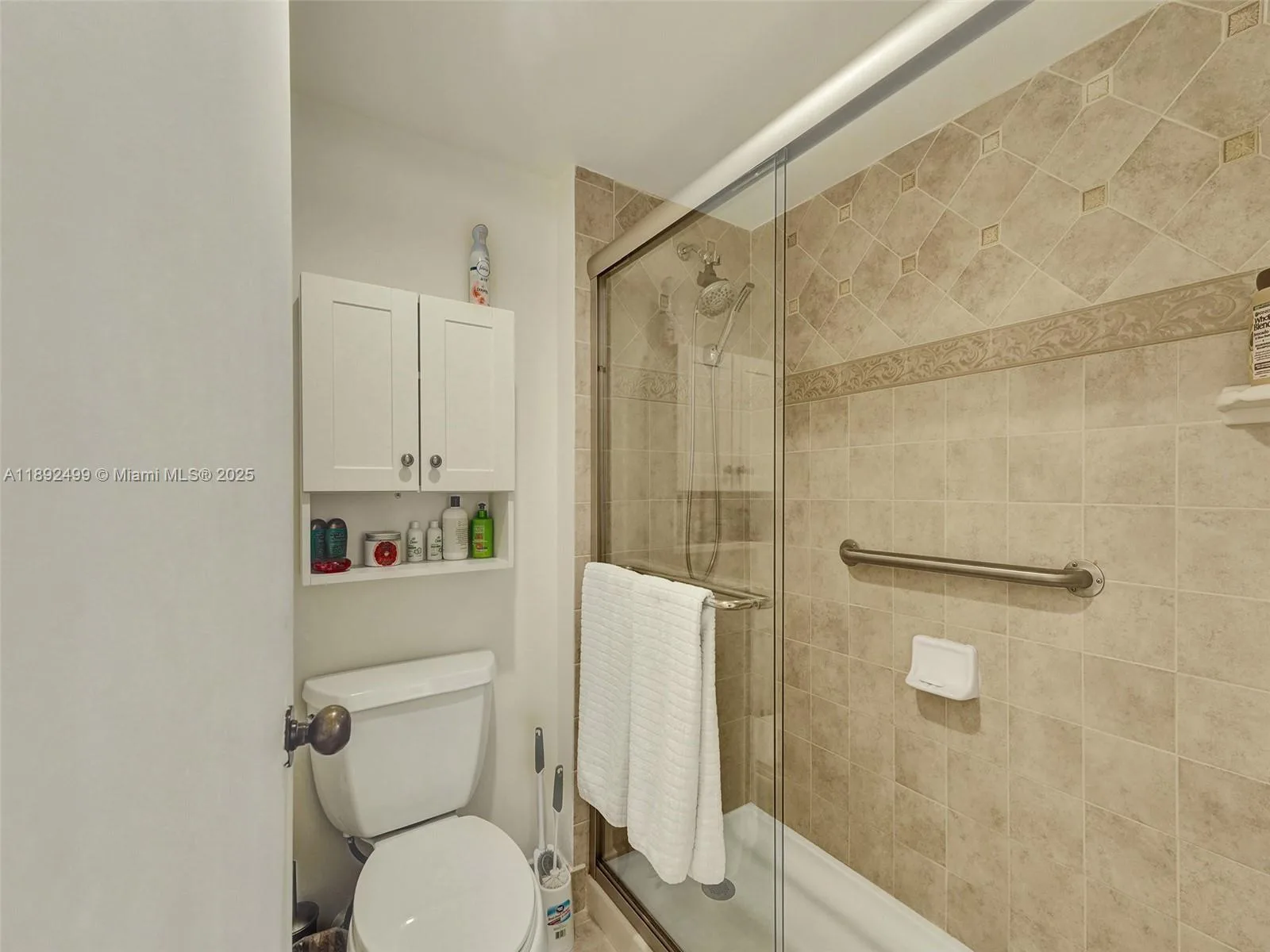210 174th St # 2316, Sunny Isles Beach, FL 33160 photo 10