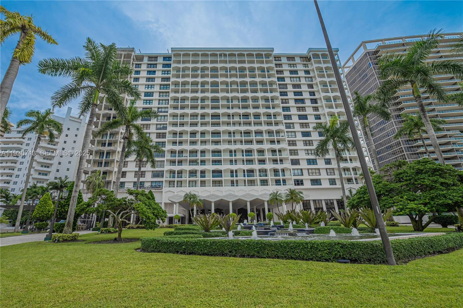 9801 Collins Ave # 3Y, Bal Harbour, FL 33154