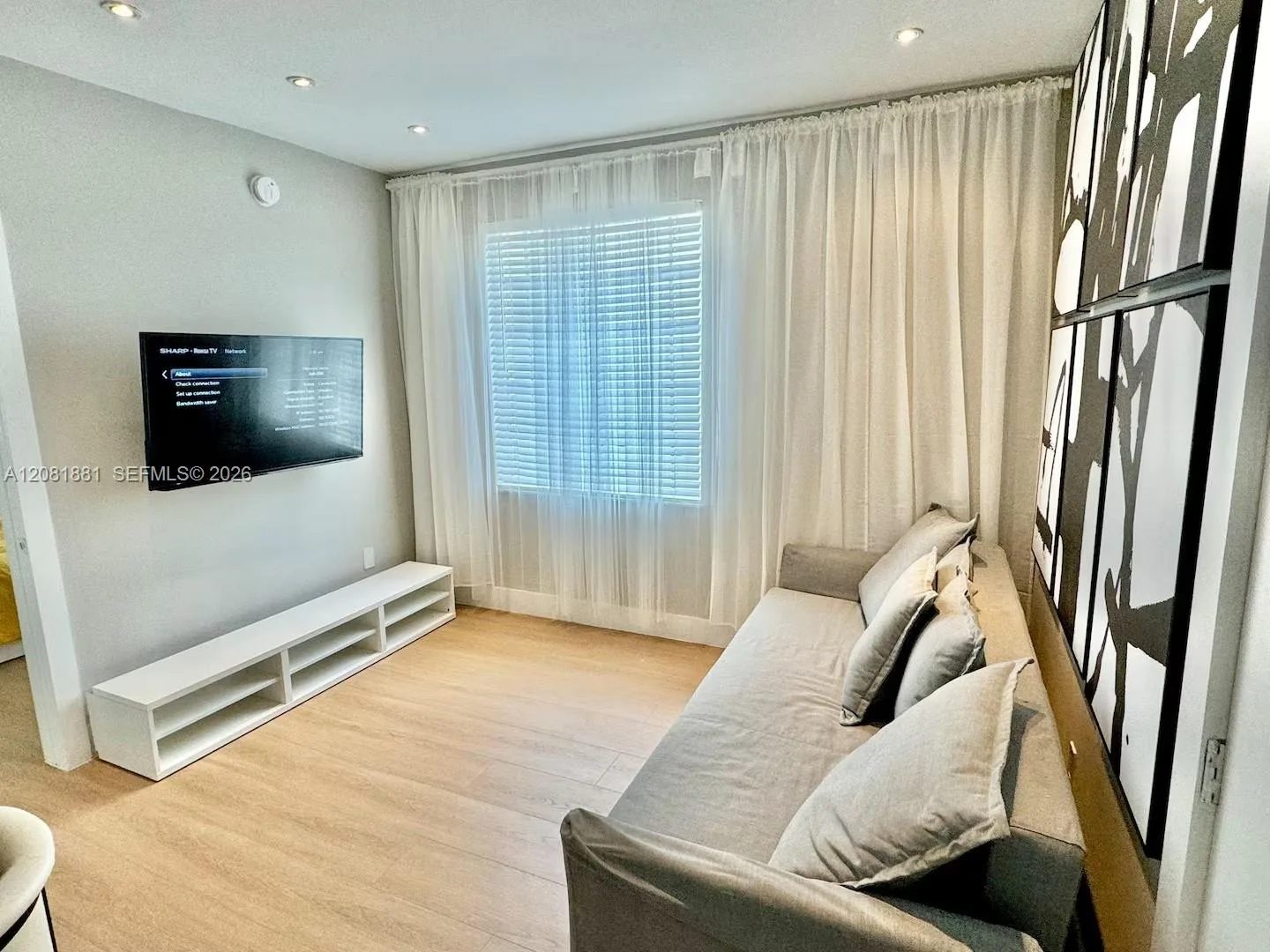 750 Collins Ave # 206, Miami Beach, FL 33139