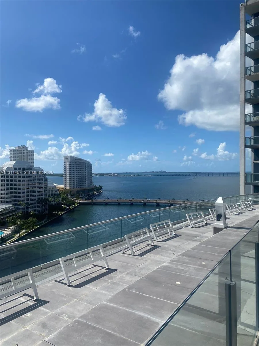 475 Brickell Ave # 5508, Miami, FL 33131 photo 11