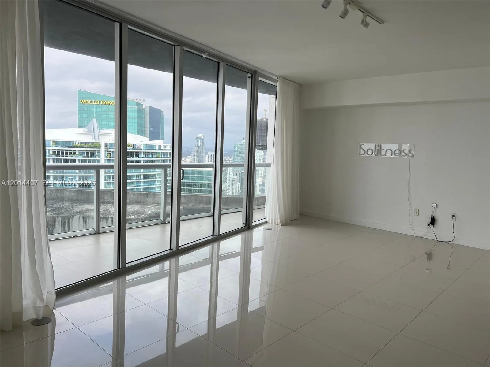 475 Brickell Ave # 5508, Miami, FL 33131 photo 6