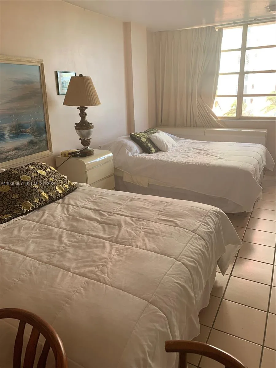 19201 Collins Ave # 323, Sunny Isles Beach, FL 33160 photo 2
