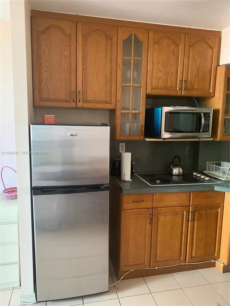 19201 Collins Ave # 323, Sunny Isles Beach, FL 33160 photo 5