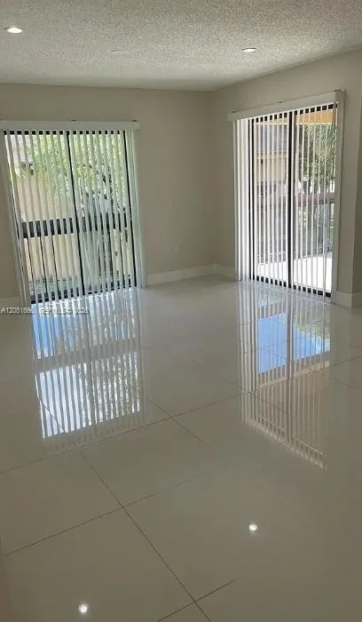 6745 SW 132nd Ave # 212, Miami, FL 33183 photo 2