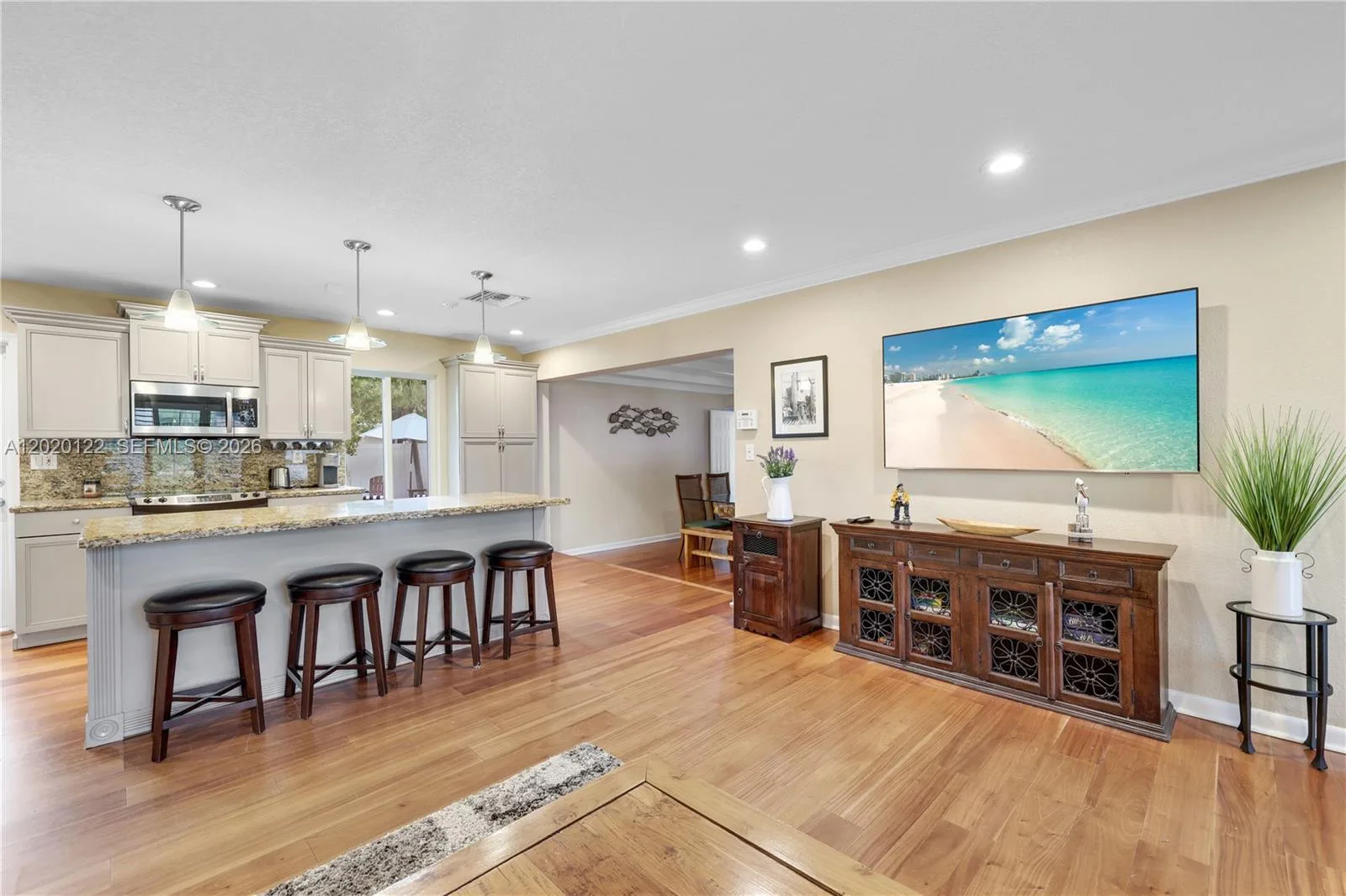 1311 NE 26th Ter, Pompano Beach, FL 33062 photo 10